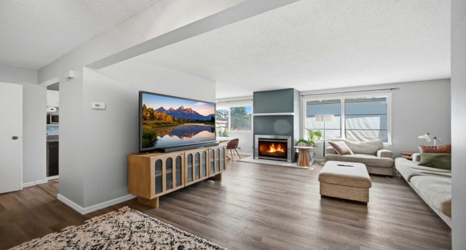 6416 4a Street, Calgary, Alberta T2K 5M9, 3 Bedrooms Bedrooms, ,2 BathroomsBathrooms,Residential,For Sale,4a,A2324363