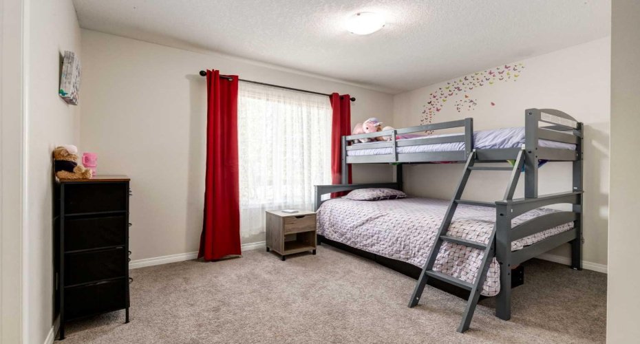 55 Copperfield Court, Calgary, Alberta T2Z 4Z3, 2 Bedrooms Bedrooms, ,3 BathroomsBathrooms,Residential,For Sale,Copperfield,A2324369