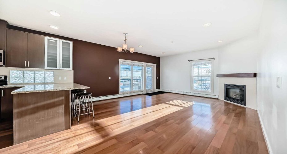 4704 Stanley Road, Calgary, Alberta T2S 2R2, 2 Bedrooms Bedrooms, ,1 BathroomBathrooms,Residential,For Sale,Stanley,A2324392