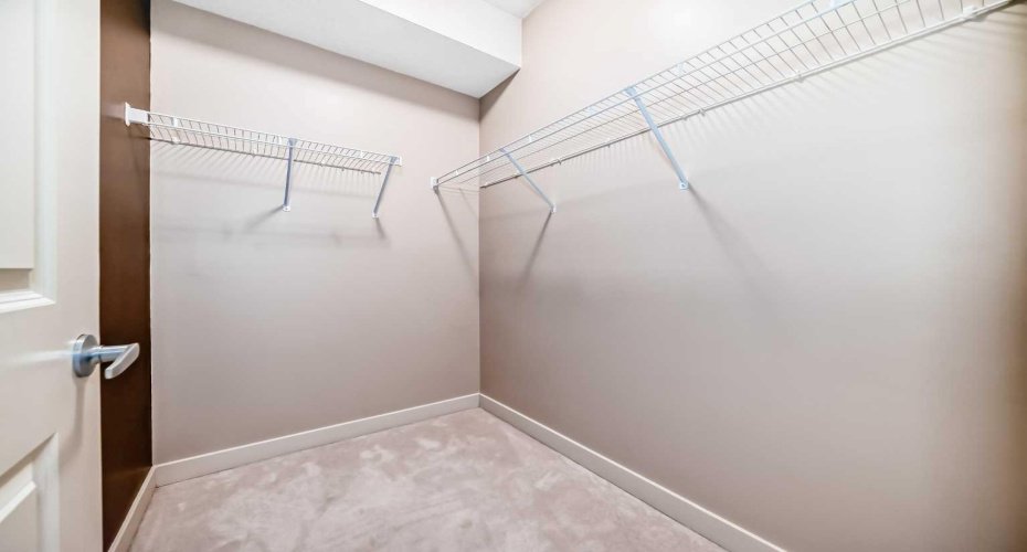 4704 Stanley Road, Calgary, Alberta T2S 2R2, 2 Bedrooms Bedrooms, ,1 BathroomBathrooms,Residential,For Sale,Stanley,A2324392