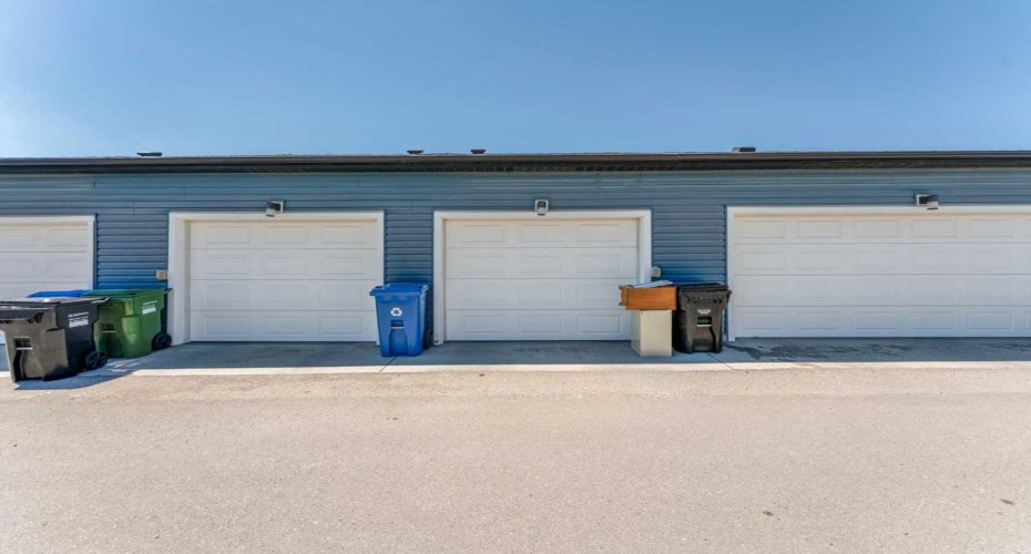 314 Redstone Boulevard, Calgary, Alberta T3N 1K3, 3 Bedrooms Bedrooms, ,4 BathroomsBathrooms,Residential,For Sale,Redstone,A2324399