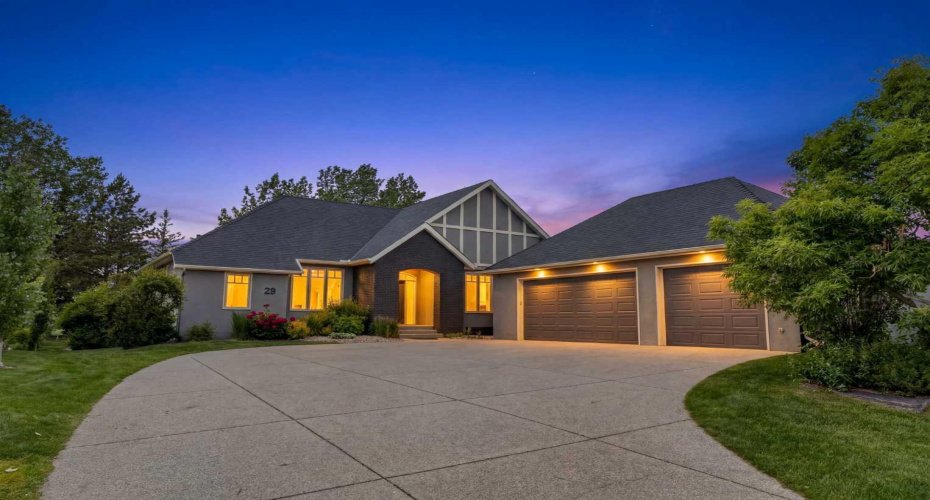 29 Meadow Pointe Drive, Heritage Pointe, Alberta T1S 3M8, 4 Bedrooms Bedrooms, ,3 BathroomsBathrooms,Residential,For Sale,Meadow Pointe,A2324424