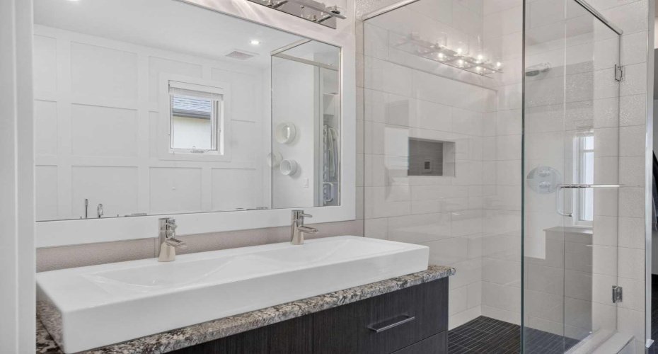 29 Meadow Pointe Drive, Heritage Pointe, Alberta T1S 3M8, 4 Bedrooms Bedrooms, ,3 BathroomsBathrooms,Residential,For Sale,Meadow Pointe,A2324424