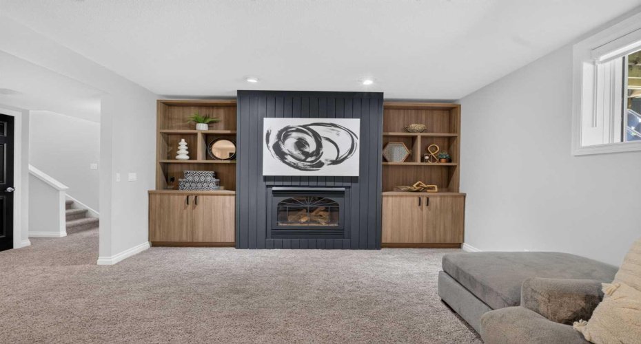 29 Meadow Pointe Drive, Heritage Pointe, Alberta T1S 3M8, 4 Bedrooms Bedrooms, ,3 BathroomsBathrooms,Residential,For Sale,Meadow Pointe,A2324424