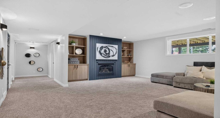 29 Meadow Pointe Drive, Heritage Pointe, Alberta T1S 3M8, 4 Bedrooms Bedrooms, ,3 BathroomsBathrooms,Residential,For Sale,Meadow Pointe,A2324424