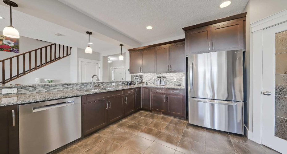 64 Heritage Green, Cochrane, Alberta T4C 0L3, 3 Bedrooms Bedrooms, ,4 BathroomsBathrooms,Residential,For Sale,Heritage,A2324432