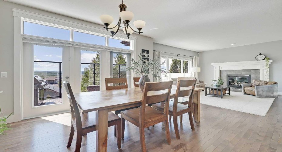 64 Heritage Green, Cochrane, Alberta T4C 0L3, 3 Bedrooms Bedrooms, ,4 BathroomsBathrooms,Residential,For Sale,Heritage,A2324432