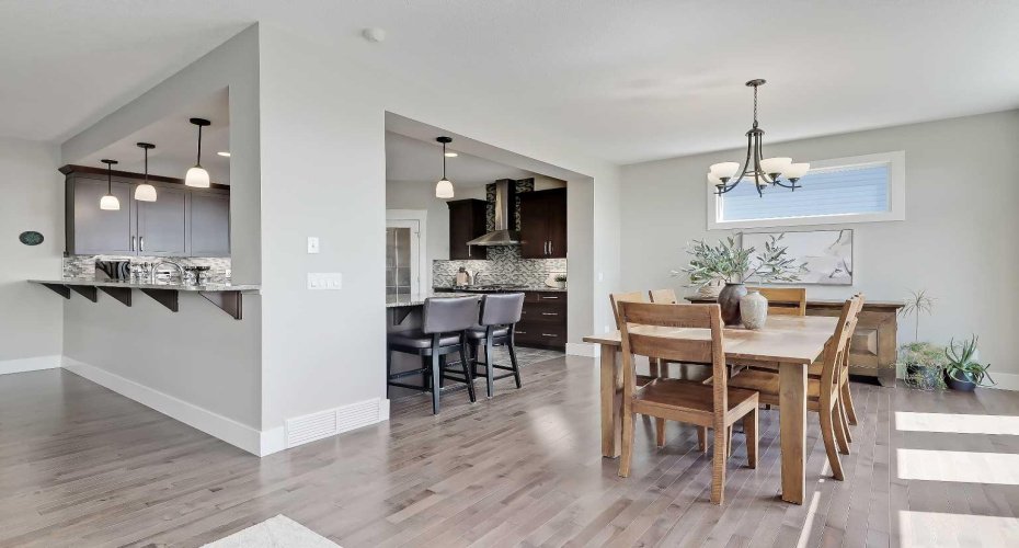64 Heritage Green, Cochrane, Alberta T4C 0L3, 3 Bedrooms Bedrooms, ,4 BathroomsBathrooms,Residential,For Sale,Heritage,A2324432