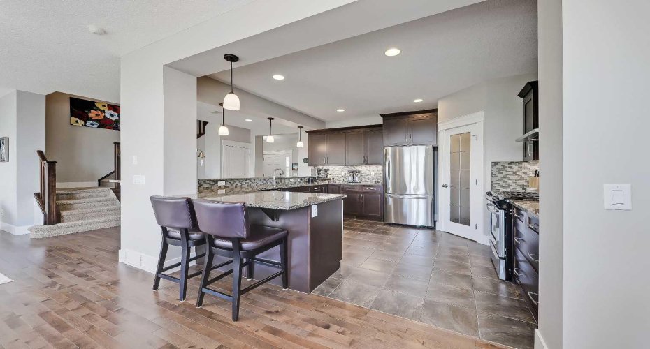64 Heritage Green, Cochrane, Alberta T4C 0L3, 3 Bedrooms Bedrooms, ,4 BathroomsBathrooms,Residential,For Sale,Heritage,A2324432
