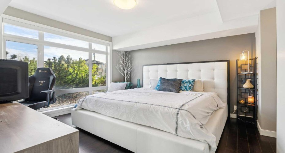 540 34 Street, Calgary, Alberta T2N 2X7, 2 Bedrooms Bedrooms, ,2 BathroomsBathrooms,Residential,For Sale,34,A2319261