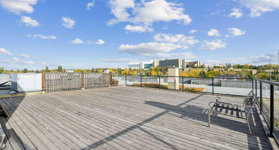 540 34 Street, Calgary, Alberta T2N 2X7, 2 Bedrooms Bedrooms, ,2 BathroomsBathrooms,Residential,For Sale,34,A2319261