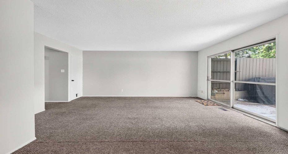 210 86 Avenue, Calgary, Alberta T2H 1N6, 3 Bedrooms Bedrooms, ,2 BathroomsBathrooms,Residential,For Sale,86,A2324597