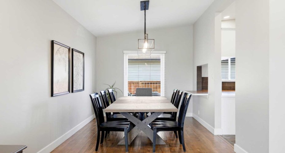 2516 63 Avenue, Calgary, Alberta T3E5J5, 4 Bedrooms Bedrooms, ,2 BathroomsBathrooms,Residential,For Sale,63,A2324720