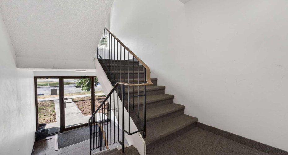 934 5A Street, Calgary, Alberta T2N1R6, ,Multi-family,For Sale,5A,A2305081