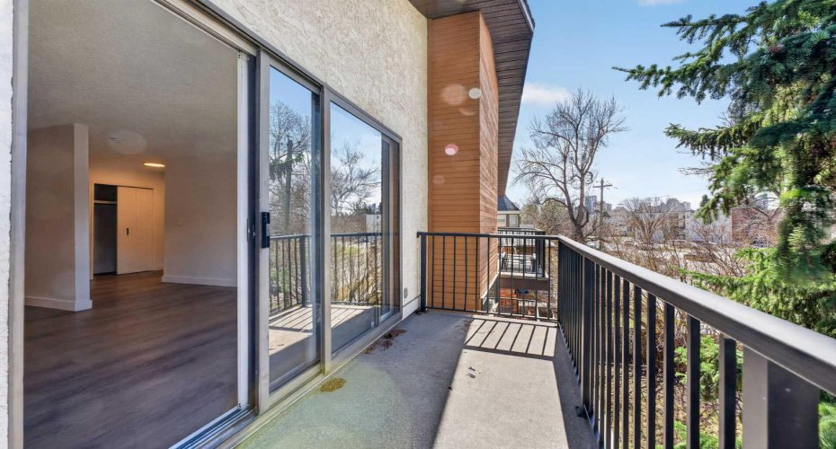 934 5A Street, Calgary, Alberta T2N1R6, ,Multi-family,For Sale,5A,A2305081