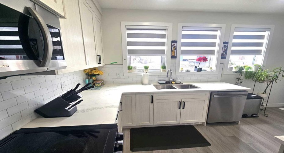 Iron Ridge Avenue, Crossfield, Alberta T0M 0S0, 3 Bedrooms Bedrooms, ,3 BathroomsBathrooms,Residential,For Sale,Ridge,A2305168