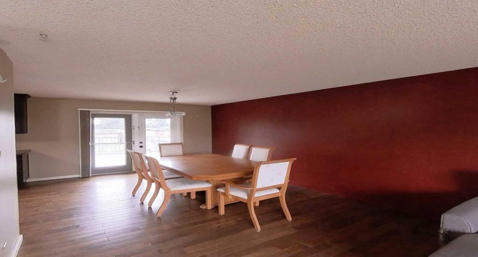 5411 51 Avenue, Rocky Mountain House, Alberta T4T1E8, 3 Bedrooms Bedrooms, ,2 BathroomsBathrooms,Residential,For Sale,51,A2311244