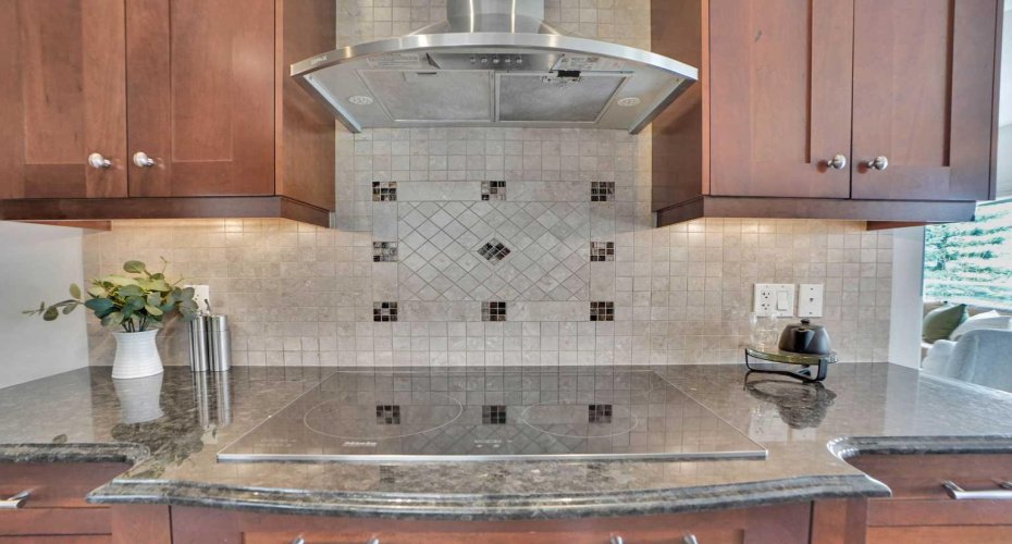 378 Patterson Boulevard, Calgary, Alberta T3H 3N6, 5 Bedrooms Bedrooms, ,5 BathroomsBathrooms,Residential,For Sale,Patterson,A2313238