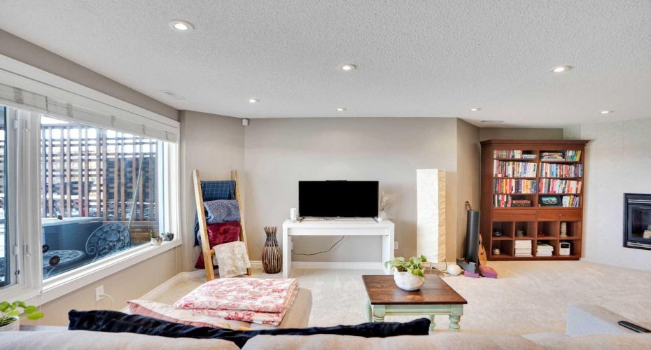 378 Patterson Boulevard, Calgary, Alberta T3H 3N6, 5 Bedrooms Bedrooms, ,5 BathroomsBathrooms,Residential,For Sale,Patterson,A2313238