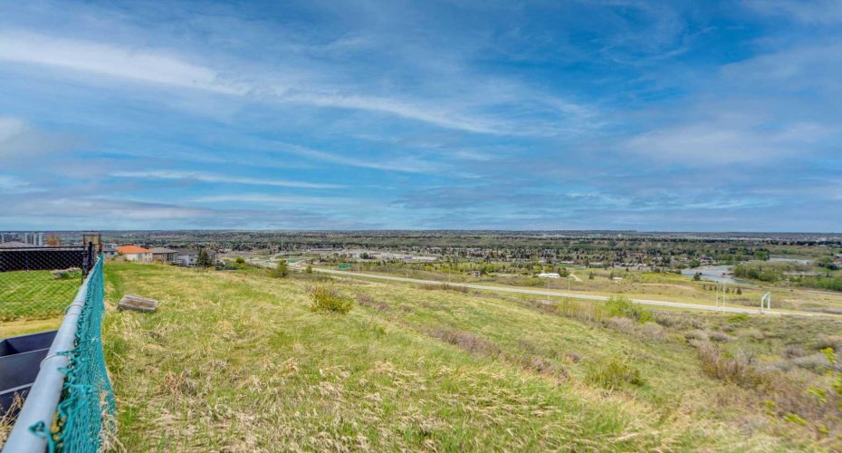 378 Patterson Boulevard, Calgary, Alberta T3H 3N6, 5 Bedrooms Bedrooms, ,5 BathroomsBathrooms,Residential,For Sale,Patterson,A2313238