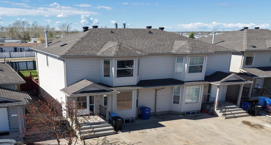 108 Kodiak Crescent, Fort McMurray, Alberta T9K 2L8, 4 Bedrooms Bedrooms, ,3 BathroomsBathrooms,Residential,For Sale,Kodiak,A2314156