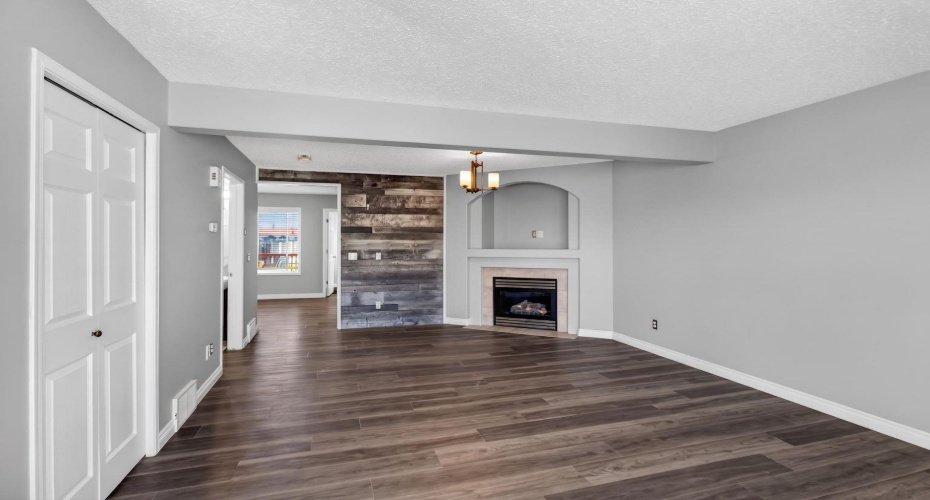 108 Kodiak Crescent, Fort McMurray, Alberta T9K 2L8, 4 Bedrooms Bedrooms, ,3 BathroomsBathrooms,Residential,For Sale,Kodiak,A2314156