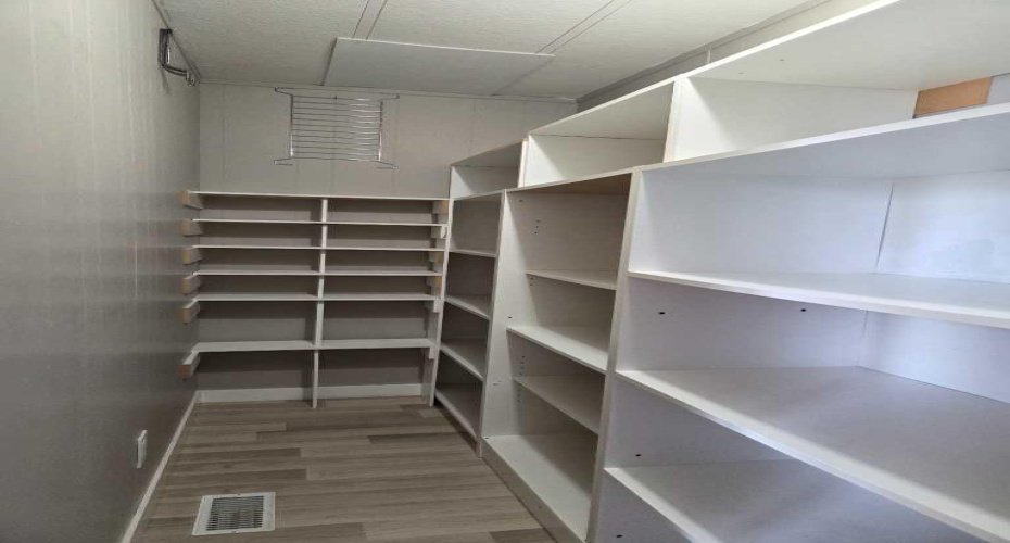 205 5 Avenue, Champion, Alberta T0L 0R0, 3 Bedrooms Bedrooms, ,1 BathroomBathrooms,Residential,For Sale,5,A2315483