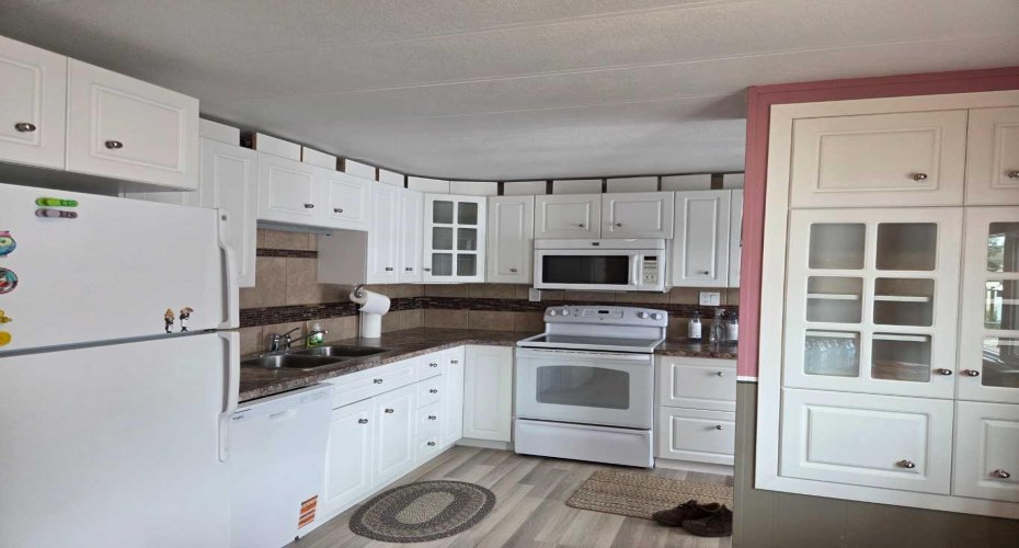 205 5 Avenue, Champion, Alberta T0L 0R0, 3 Bedrooms Bedrooms, ,1 BathroomBathrooms,Residential,For Sale,5,A2315483