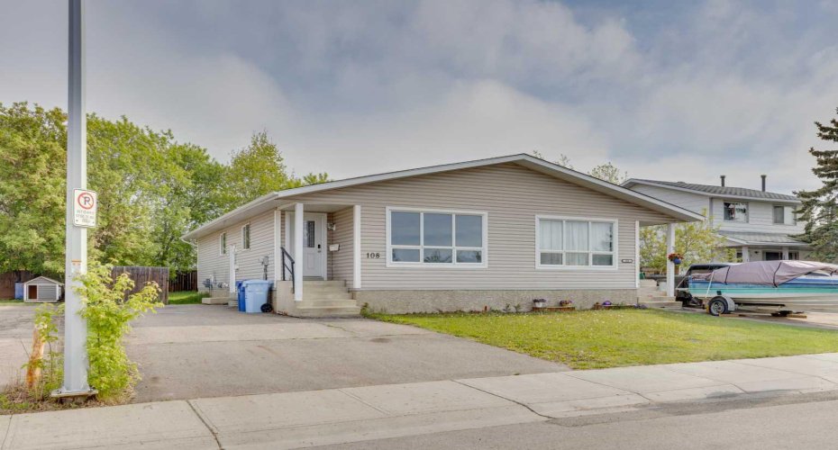 108 Caldwell Crescent, Fort McMurray, Alberta T9K1G2, 5 Bedrooms Bedrooms, ,2 BathroomsBathrooms,Residential,For Sale,Caldwell,A2315627