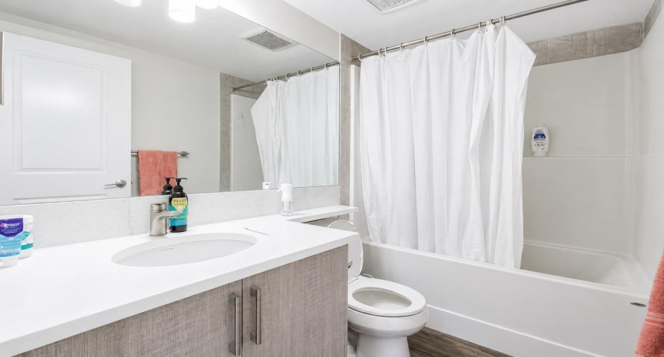 6118 80 Avenue, Calgary, Alberta T3J 0S6, 3 Bedrooms Bedrooms, ,2 BathroomsBathrooms,Residential,For Sale,80,A2317506