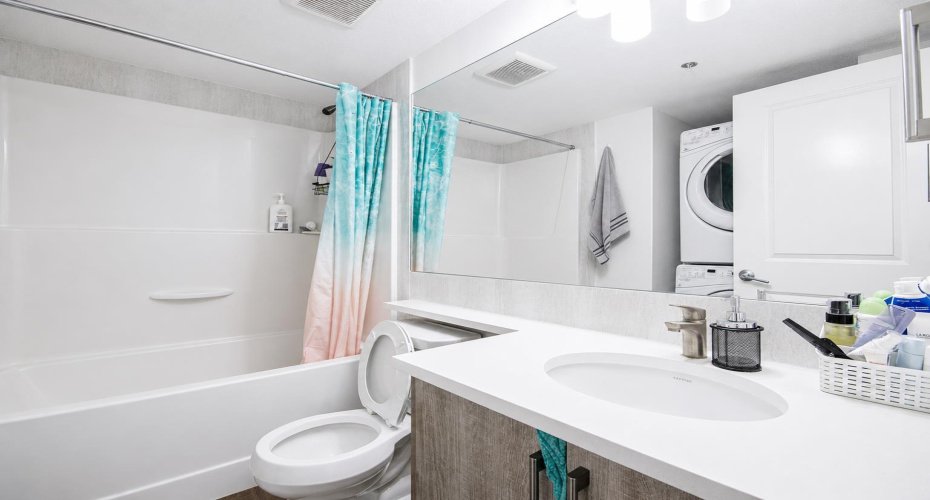 6118 80 Avenue, Calgary, Alberta T3J 0S6, 3 Bedrooms Bedrooms, ,2 BathroomsBathrooms,Residential,For Sale,80,A2317506