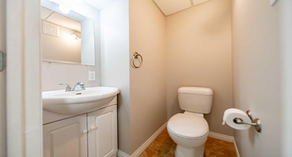 5119 30 Avenue, Calgary, Alberta T3E 6R2, 3 Bedrooms Bedrooms, ,2 BathroomsBathrooms,Residential,For Sale,30,A2317742