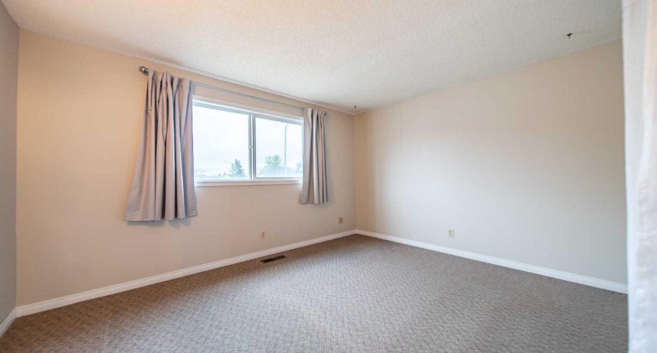 5119 30 Avenue, Calgary, Alberta T3E 6R2, 3 Bedrooms Bedrooms, ,2 BathroomsBathrooms,Residential,For Sale,30,A2317742