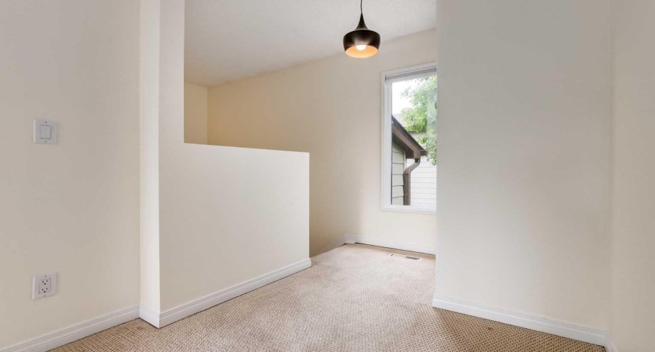 103 Grier Terrace, Calgary, Alberta T2K 5Y6, 2 Bedrooms Bedrooms, ,1 BathroomBathrooms,Residential,For Sale,Grier,A2318561