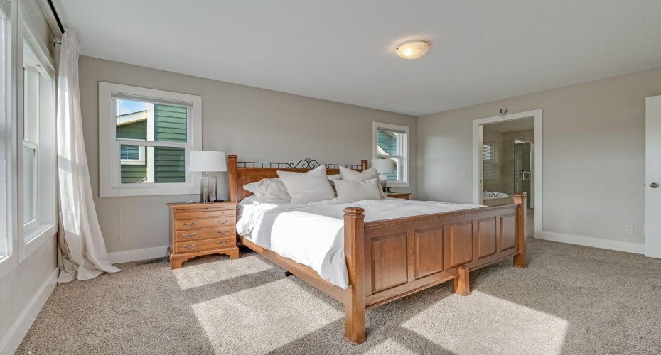 198 Mahogany Passage, Calgary, Alberta T3M 2J7, 4 Bedrooms Bedrooms, ,3 BathroomsBathrooms,Residential,For Sale,Mahogany,A2324628