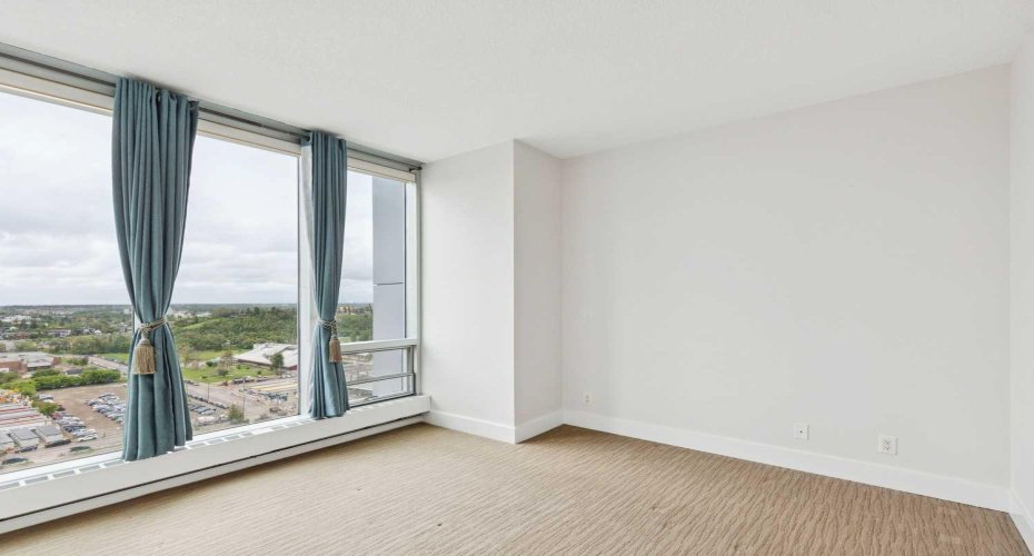 433 11 Avenue, Calgary, Alberta T2G 0C7, 2 Bedrooms Bedrooms, ,2 BathroomsBathrooms,Residential,For Sale,11,A2324652