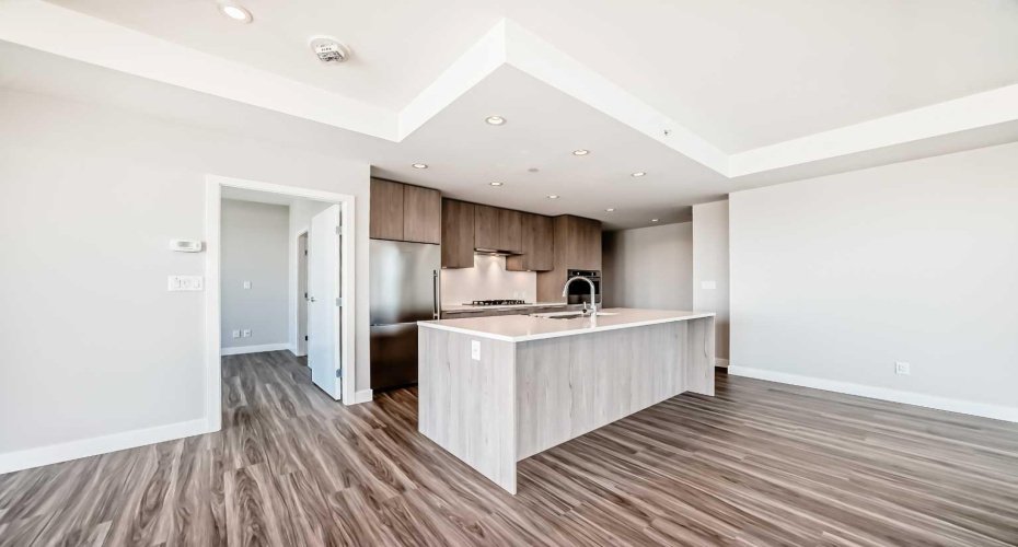 530 3 Street, Calgary, Alberta T2G2L8, 2 Bedrooms Bedrooms, ,2 BathroomsBathrooms,Residential,For Sale,3,A2324655