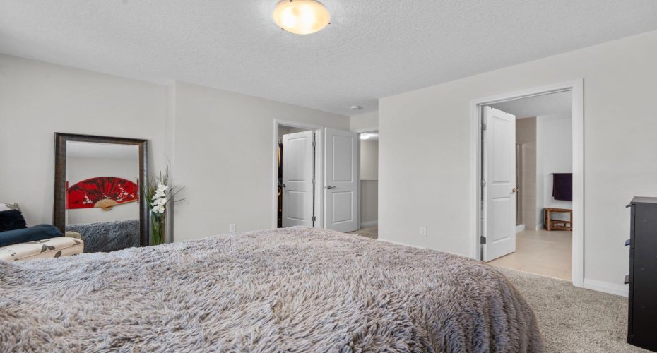 31 Red Embers Lane, Calgary, Alberta T3N 1B6, 4 Bedrooms Bedrooms, ,3 BathroomsBathrooms,Residential,For Sale,Red Embers,A2324690