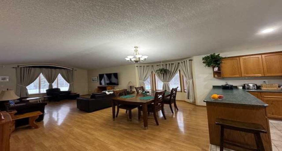 6336 15 Avenue, Edson, Alberta T7E 1S3, 5 Bedrooms Bedrooms, ,3 BathroomsBathrooms,Residential,For Sale,15,A2324735