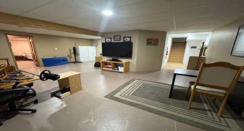 6336 15 Avenue, Edson, Alberta T7E 1S3, 5 Bedrooms Bedrooms, ,3 BathroomsBathrooms,Residential,For Sale,15,A2324735