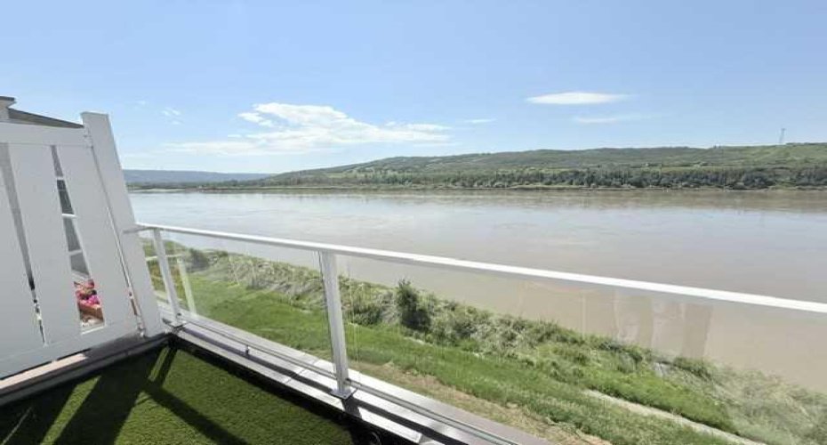 9810 94 Street, Peace River, Alberta T8S1J2, 2 Bedrooms Bedrooms, ,2 BathroomsBathrooms,Residential,For Sale,94,A2324745