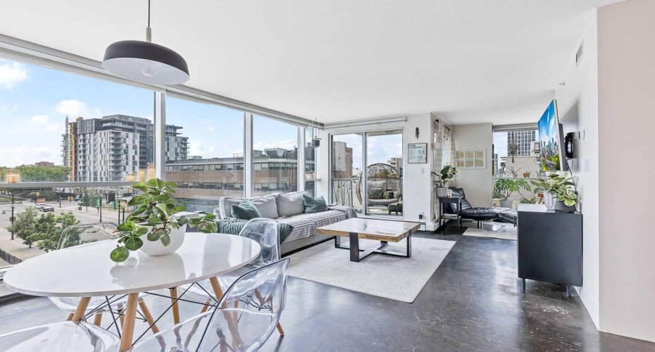 Dining & Living Space