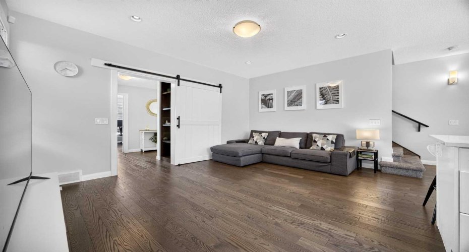30 Evanscrest Rise, Calgary, Alberta T3P 0R7, 4 Bedrooms Bedrooms, ,4 BathroomsBathrooms,Residential,For Sale,Evanscrest,A2324777