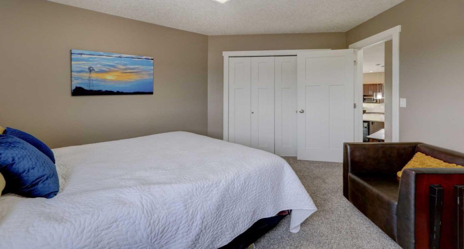 705 West Highland Link, Carstairs, Alberta T0M0N0, 3 Bedrooms Bedrooms, ,3 BathroomsBathrooms,Residential,For Sale,West Highland,A2324784
