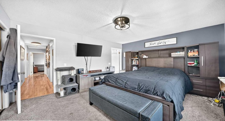 325 Flett Drive, Airdrie, Alberta T4B 1N1, 3 Bedrooms Bedrooms, ,3 BathroomsBathrooms,Residential,For Sale,Flett,A2324796