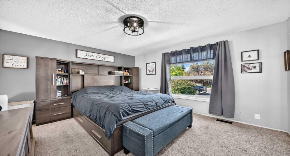 325 Flett Drive, Airdrie, Alberta T4B 1N1, 3 Bedrooms Bedrooms, ,3 BathroomsBathrooms,Residential,For Sale,Flett,A2324796