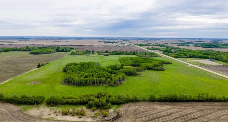 SE-8-80-8-W6, Rural Saddle Hills County, Alberta T0H 0H0, ,Land,For Sale,SE-8-80-8-W6,A2324809