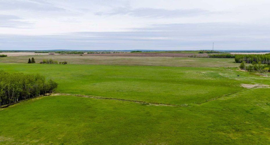 SE-8-80-8-W6, Rural Saddle Hills County, Alberta T0H 0H0, ,Land,For Sale,SE-8-80-8-W6,A2324809