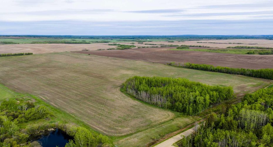 SE-8-80-8-W6, Rural Saddle Hills County, Alberta T0H 0H0, ,Land,For Sale,SE-8-80-8-W6,A2324809