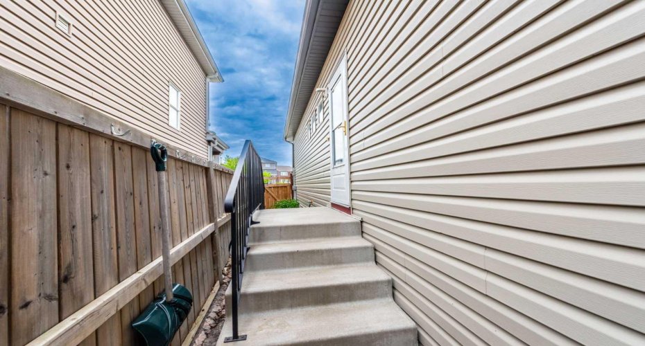 147 Sagewood Grove, Airdrie, Alberta T4B 3B2, 4 Bedrooms Bedrooms, ,2 BathroomsBathrooms,Residential,For Sale,Sagewood,A2324816